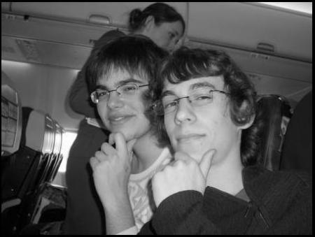 Thomas et Florent dans l'avion